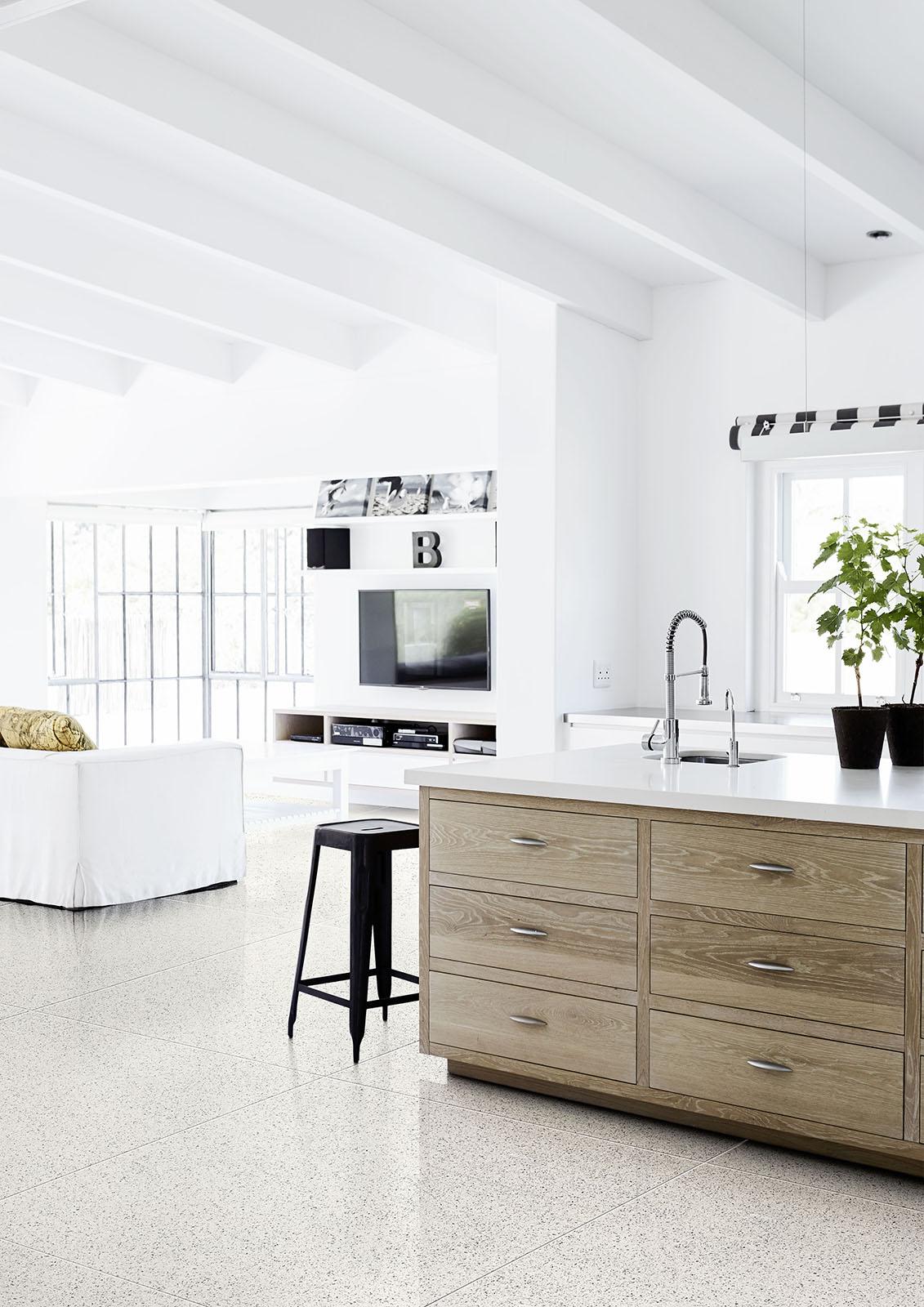 Fliseuniverset Venice White