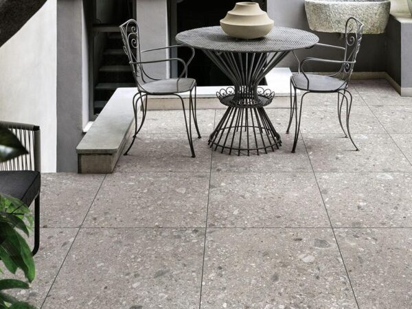 Riverstone Greige 80x80x2